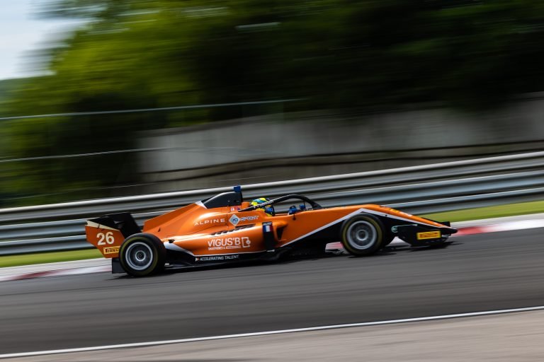 Victor Bernier topped the second session, but Santiago Ramos is still the fastest of the collective tests’ day at Hungaroring