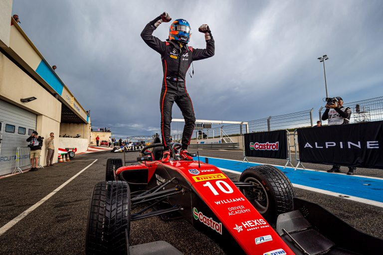 Alessandro Giusti wins in the rain in the second race at Paul Ricard