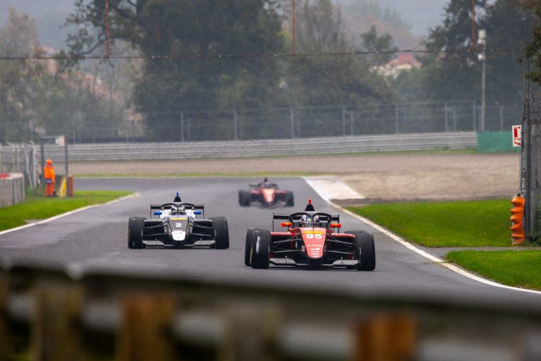 round 10 monza friday