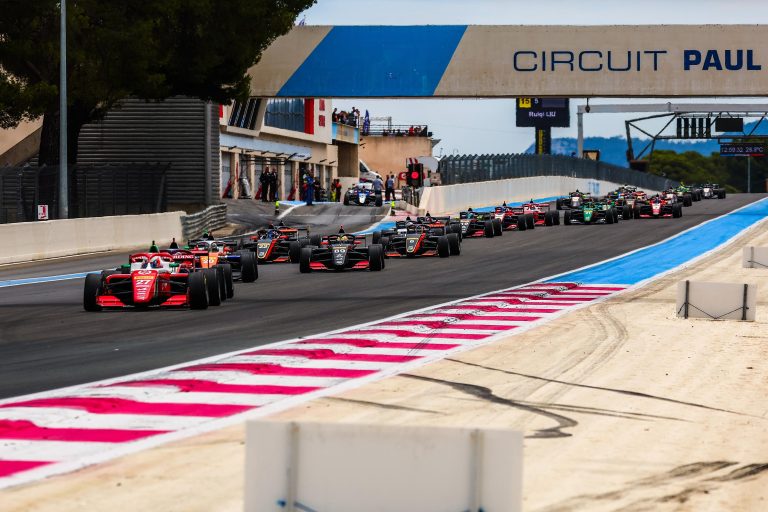 Slater wins Race 1 at Paul Ricard and reclaims the championship lead in the Formula Regional European Championship by Alpine