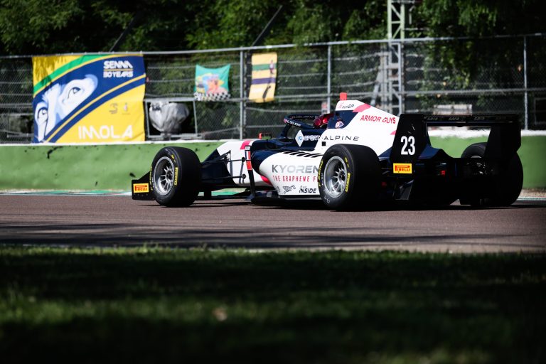 Enzo Deligny tops the first collective test at Imola