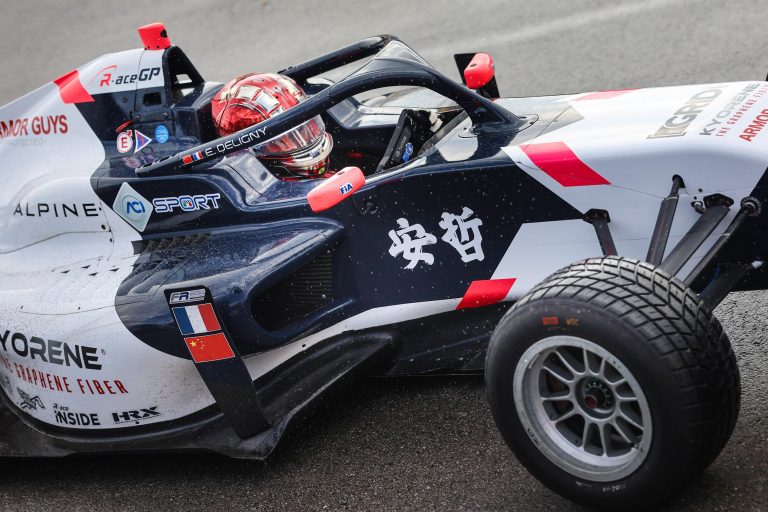 Enzo Deligny secures second pole position of the weekend in wet conditions at Barcelona